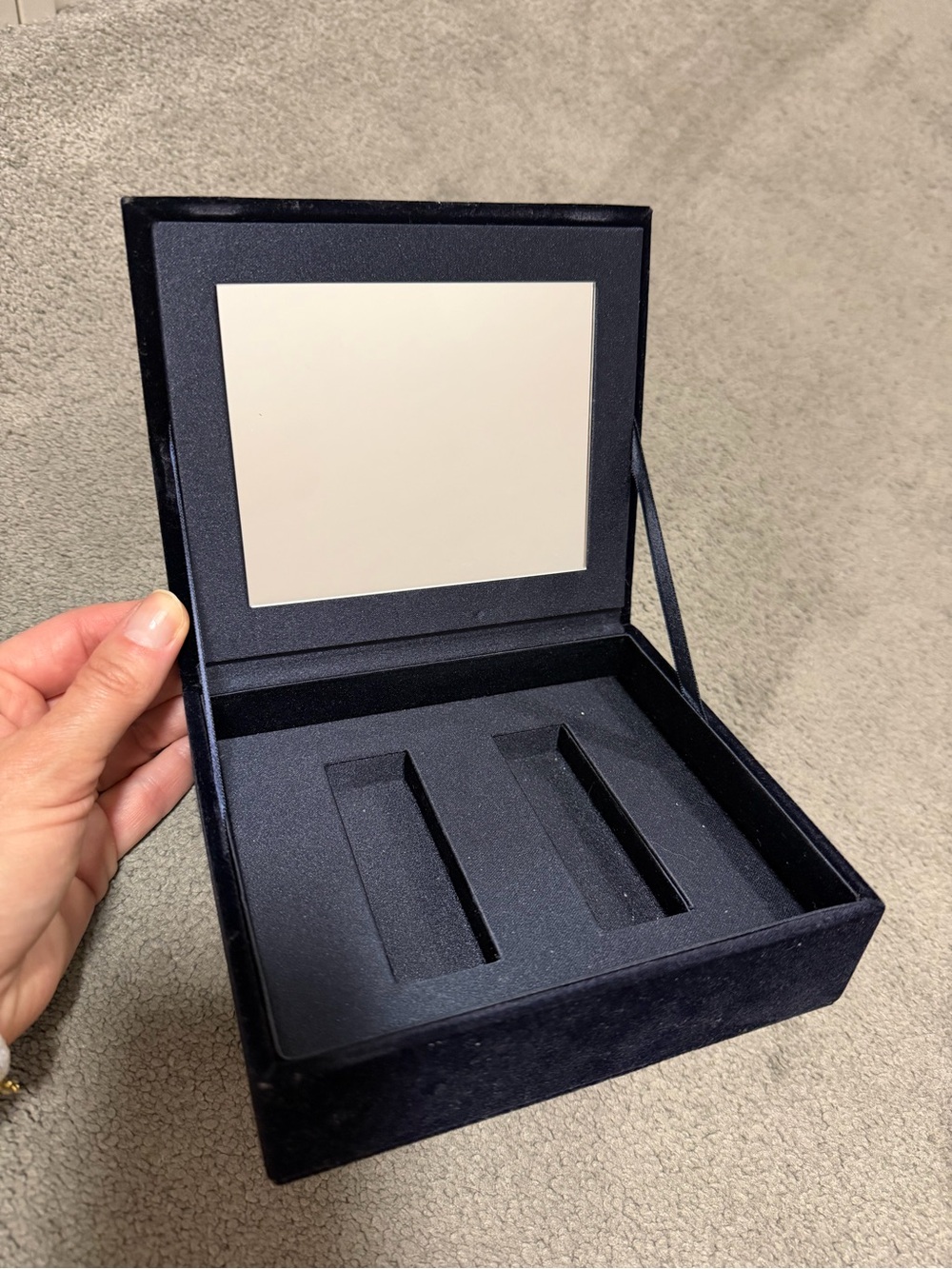 Dior Velvet Compact Case in Black with Gray Pattern - Picture 3 of 6